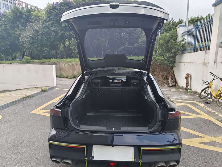 Фото 13 - Changan UNI-V