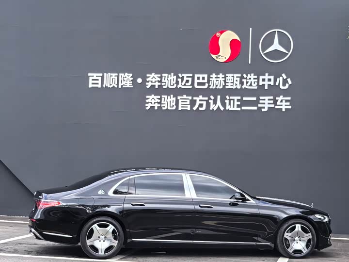 Фото 11 - Mercedes-Benz Maybach S-Class