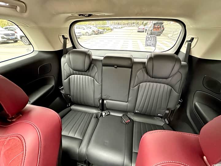 Фото 12 - GAC Trumpchi E9