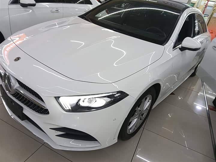 Фото 2 - Mercedes-Benz A-Class