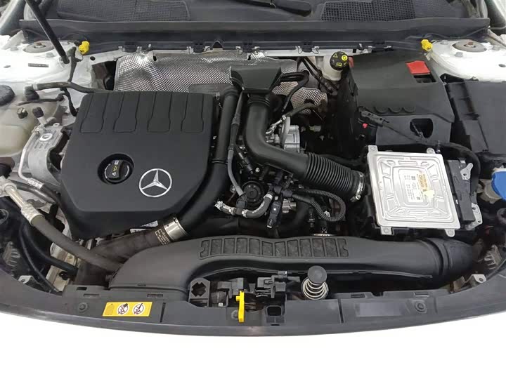 Фото 20 - Mercedes-Benz A-Class