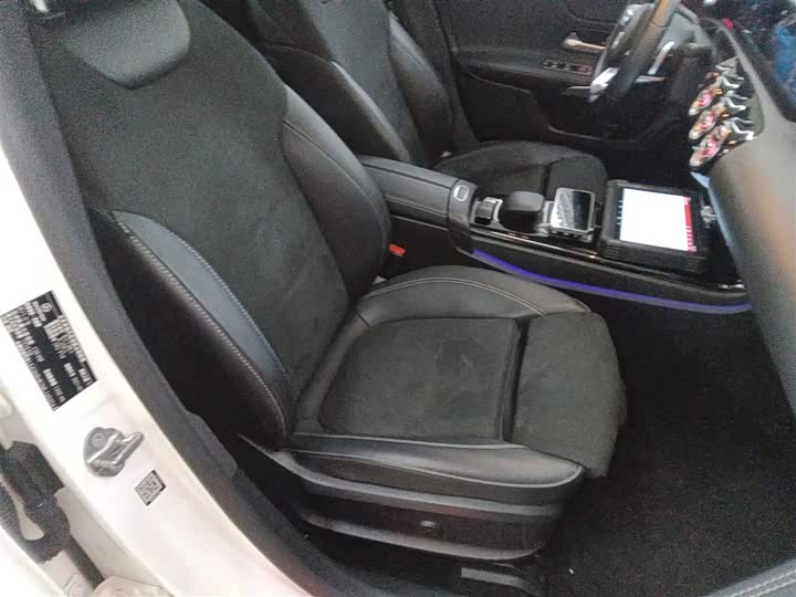 Фото 25 - Mercedes-Benz A-Class