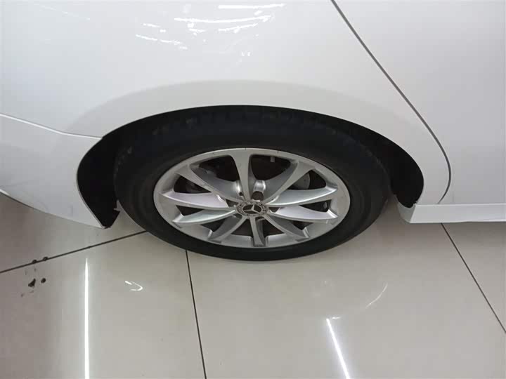 Фото 30 - Mercedes-Benz A-Class