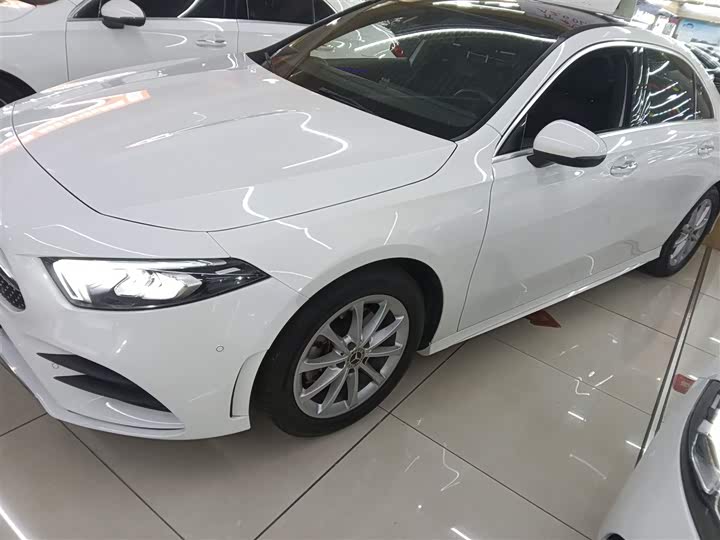 Фото 5 - Mercedes-Benz A-Class