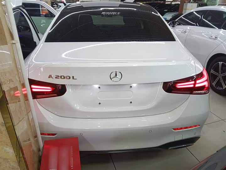 Фото 6 - Mercedes-Benz A-Class