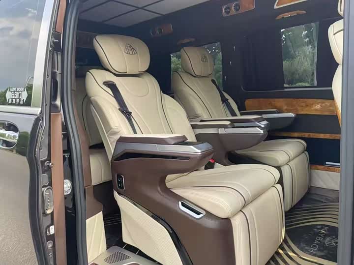 Фото 4 - Mercedes-Benz Vito