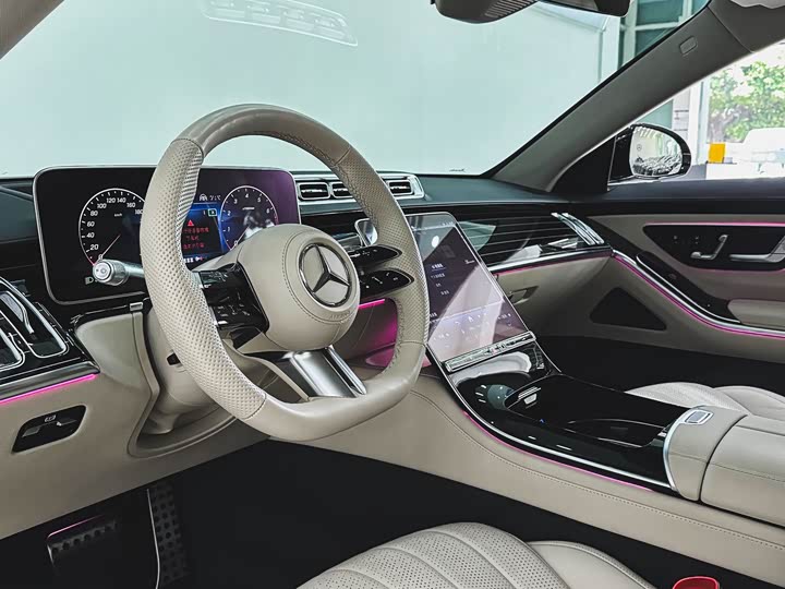 Фото 3 - Mercedes-Benz S-Class