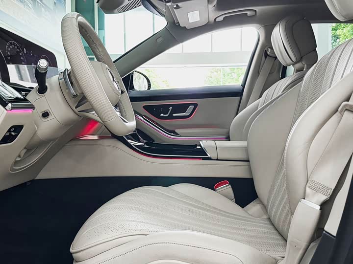 Фото 8 - Mercedes-Benz S-Class