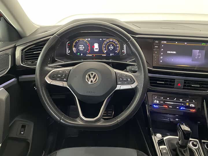 Фото 12 - Volkswagen Tayron X