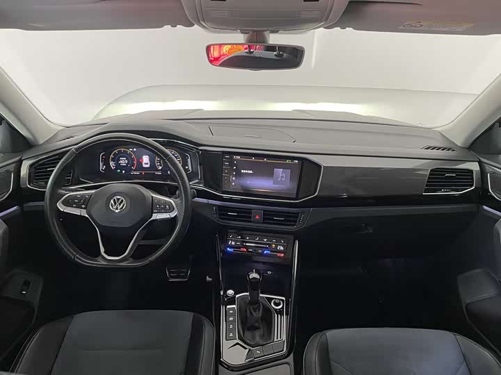 Фото 9 - Volkswagen Tayron X