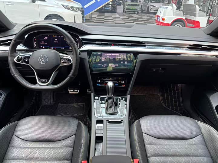 Фото 9 - Volkswagen CC