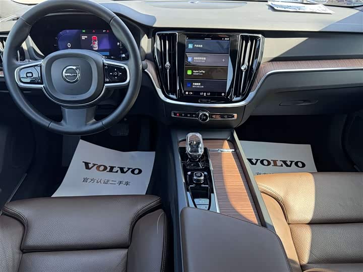 Фото 6 - Volvo S60