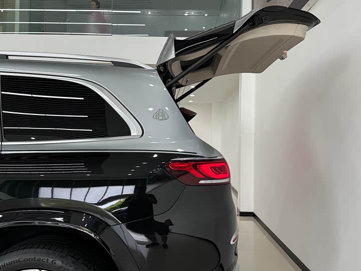 Фото 18 - Mercedes-Benz Maybach GLS