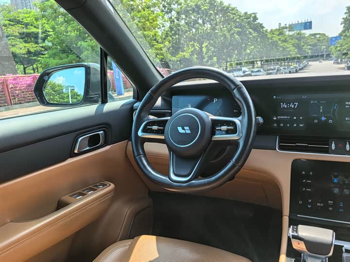 Фото 8 - LiXiang One