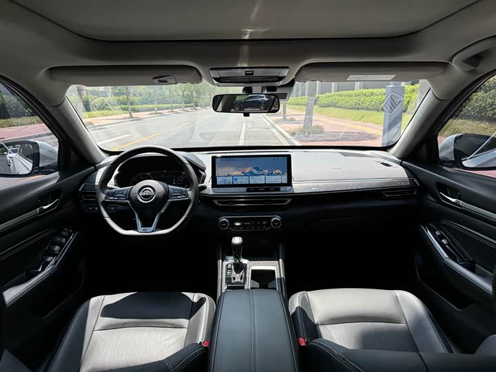 Фото 5 - Nissan Teana