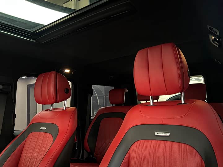 Фото 15 - Mercedes-Benz G-Class AMG