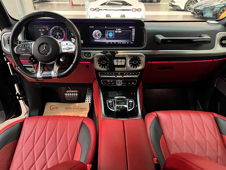 Фото 8 - Mercedes-Benz G-Class AMG