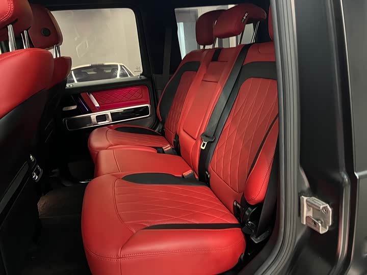 Фото 9 - Mercedes-Benz G-Class AMG