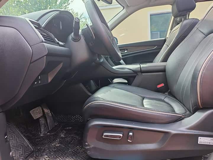 Фото 7 - Honda Avancier