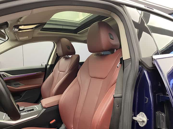 Фото 11 - BMW 4 Series