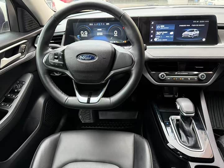 Фото 8 - Ford Escort