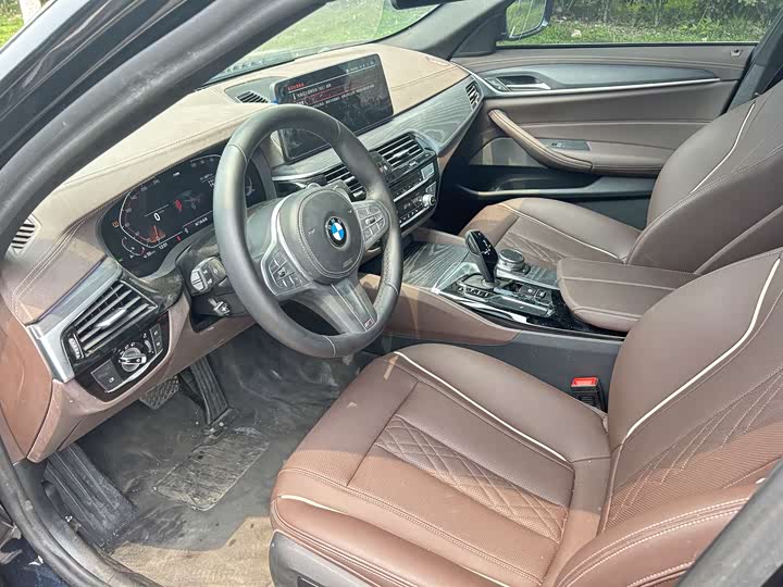 Фото 5 - BMW 5 Series