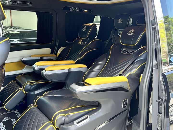 Фото 12 - Mercedes-Benz Vito