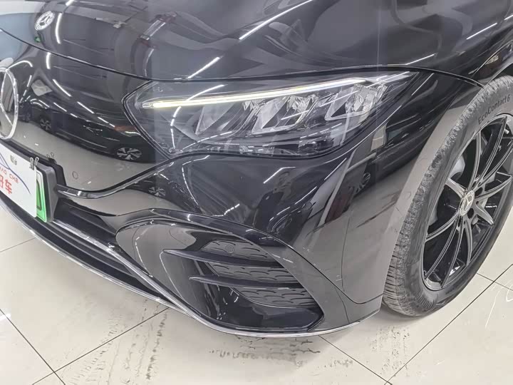 Фото 14 - Mercedes-Benz EQE