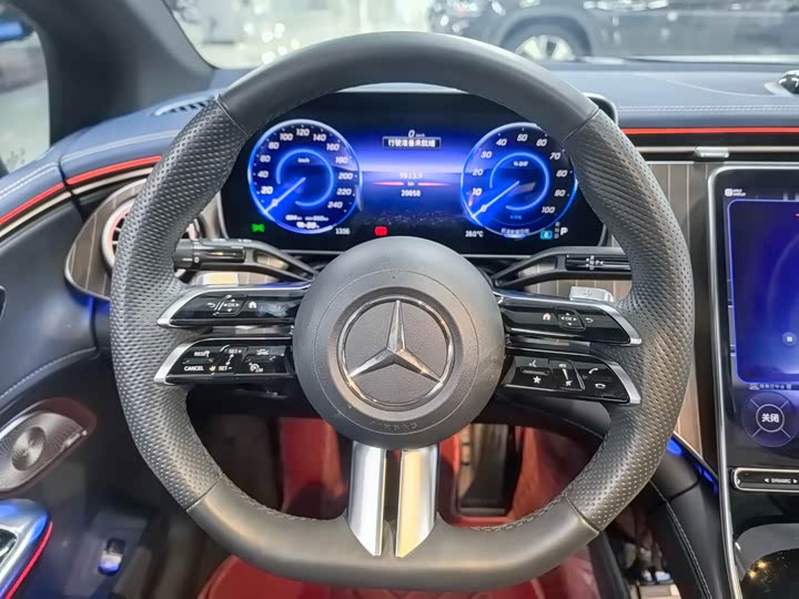 Фото 19 - Mercedes-Benz EQE