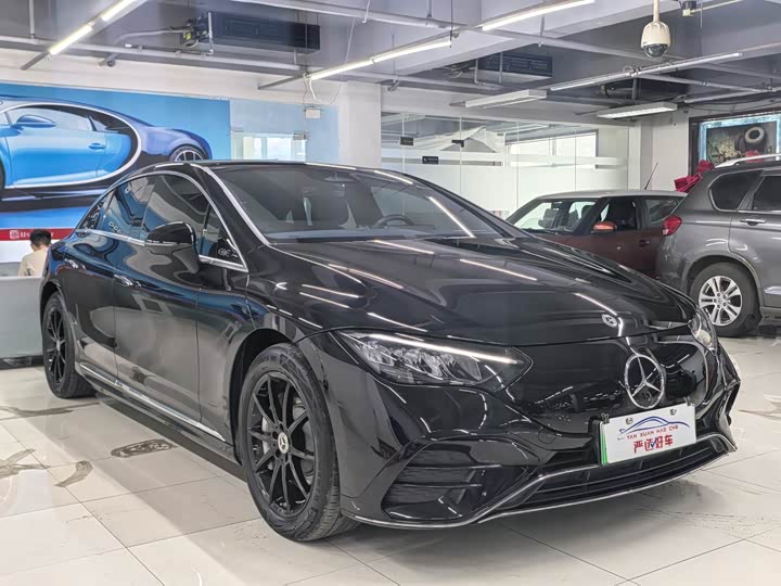 Фото 3 - Mercedes-Benz EQE