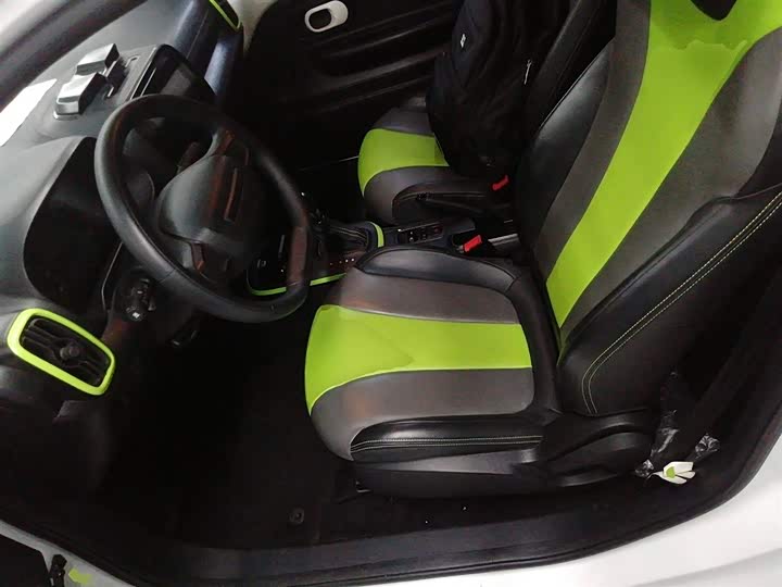 Фото 15 - Roewe Clever