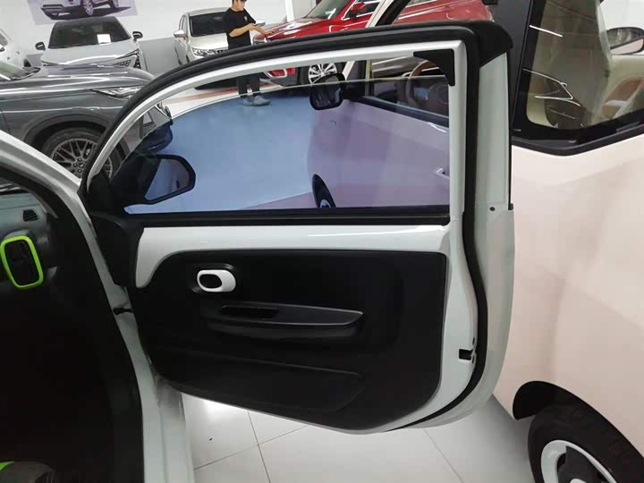 Фото 26 - Roewe Clever