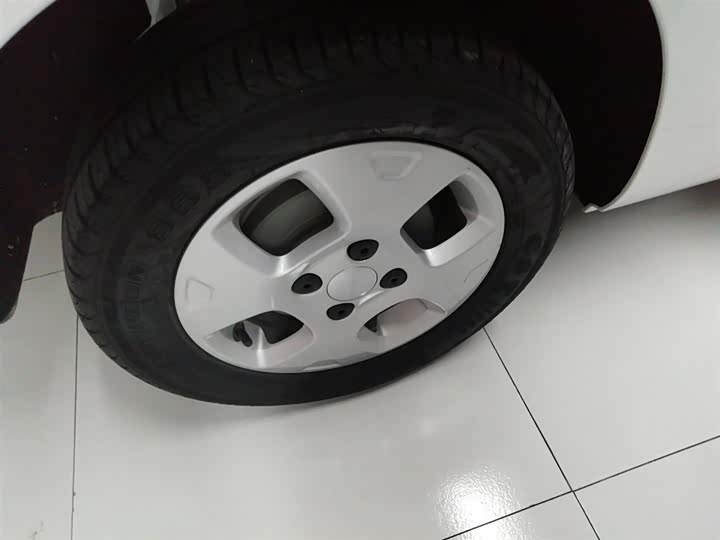 Фото 30 - Roewe Clever