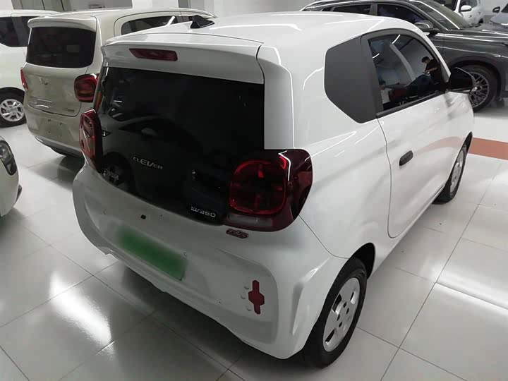 Фото 7 - Roewe Clever