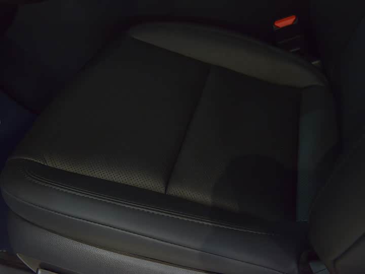 Фото 8 - Toyota Alphard