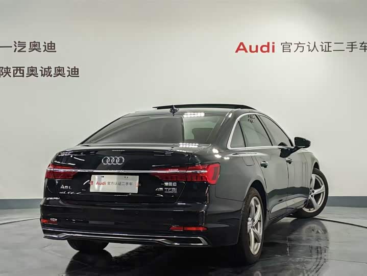 Фото 4 - Audi A6L