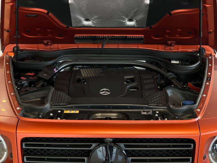 Фото 17 - Mercedes-Benz G-Class