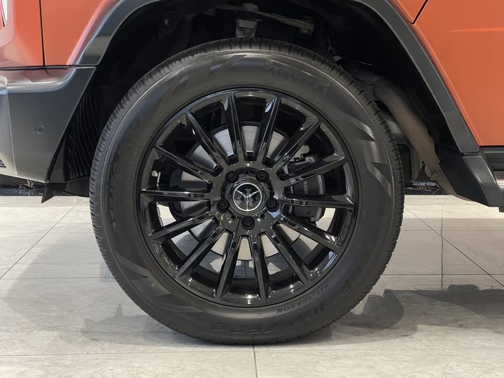 Фото 6 - Mercedes-Benz G-Class