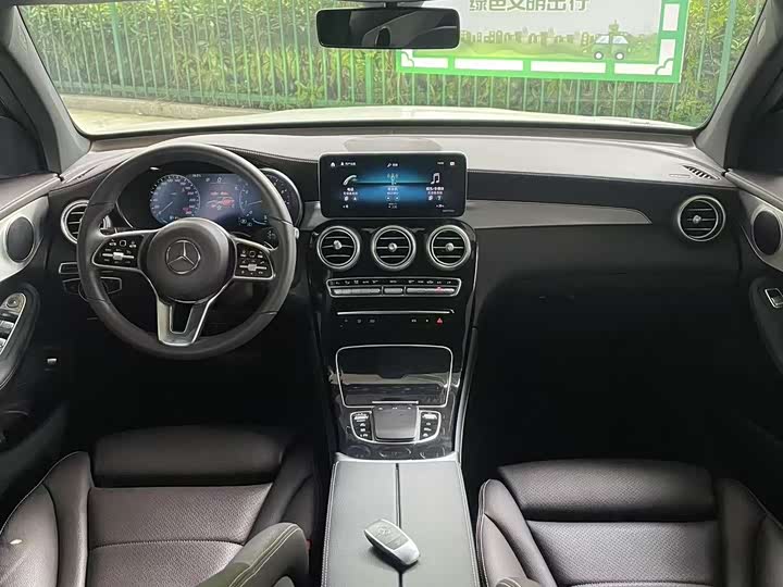 Фото 5 - Mercedes-Benz GLC-Class