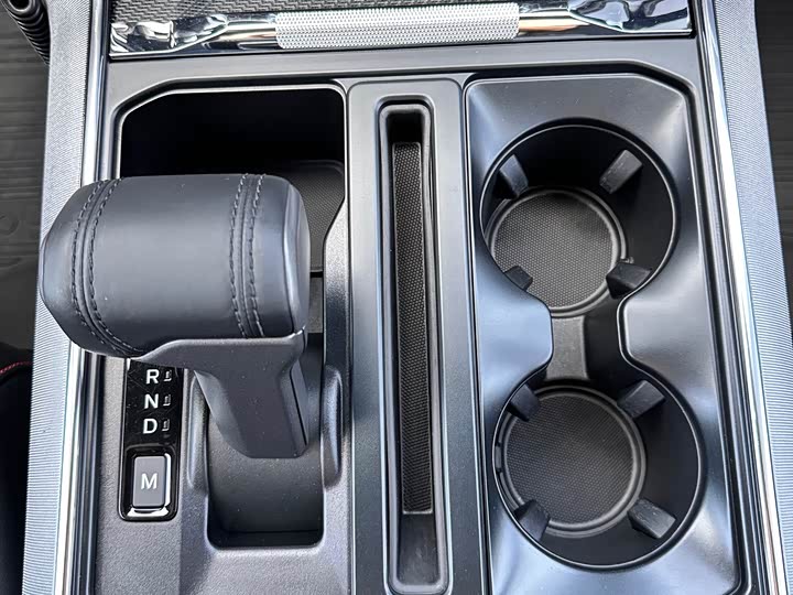 Фото 20 - Ford F-150 Raptor