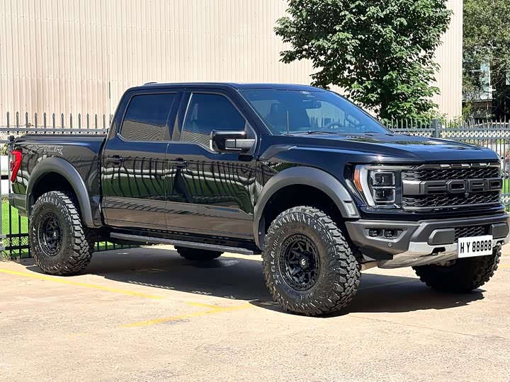 Фото 3 - Ford F-150 Raptor