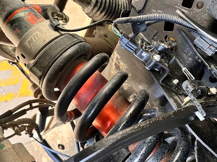 Фото 9 - Ford F-150 Raptor