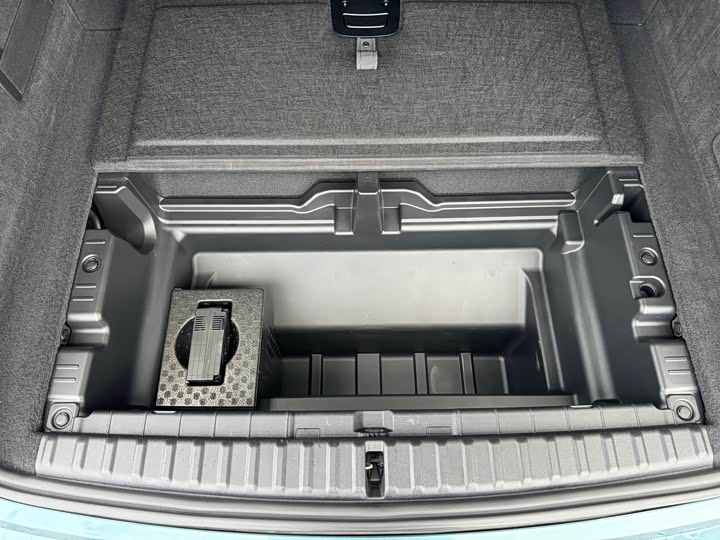 Фото 27 - BMW iX