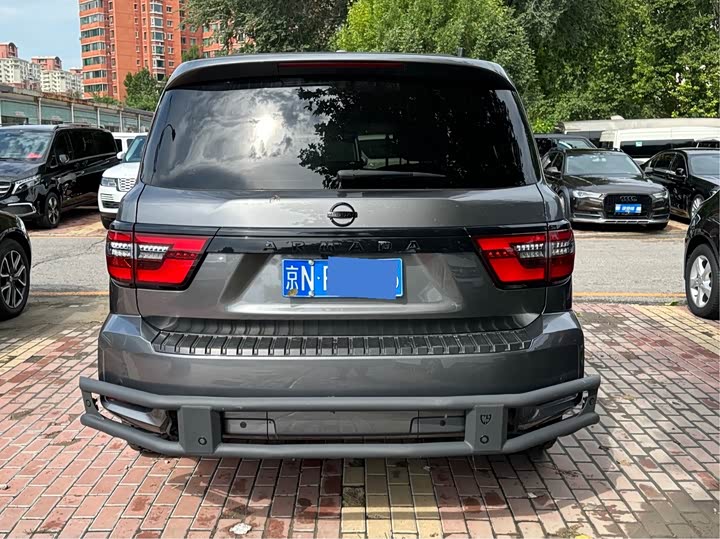 Фото 6 - Nissan Armada