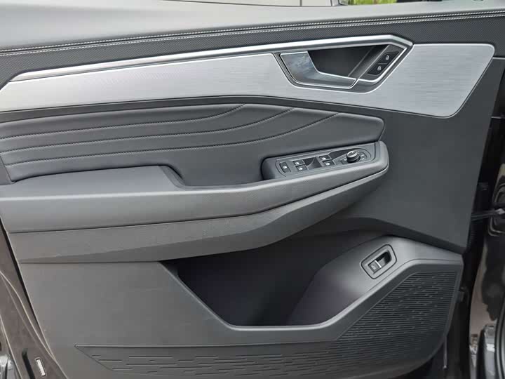 Фото 15 - Volkswagen Talagon