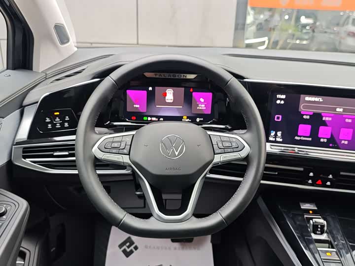 Фото 18 - Volkswagen Talagon