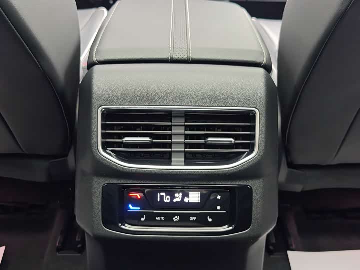 Фото 21 - Volkswagen Talagon