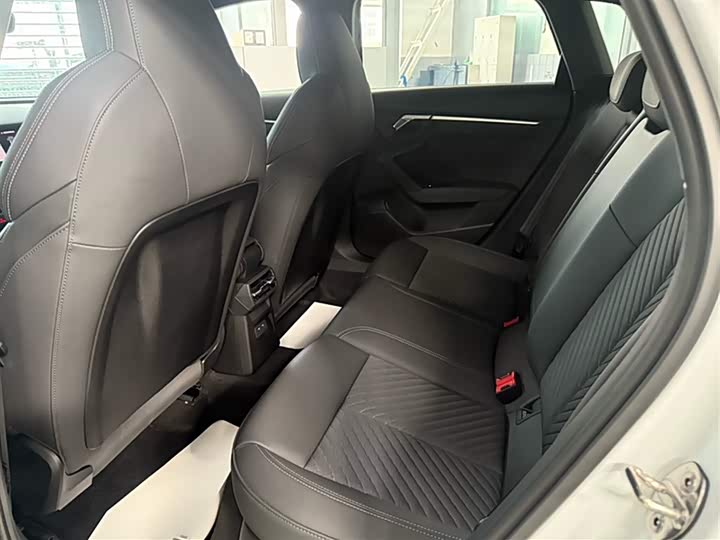 Фото 14 - Audi A3