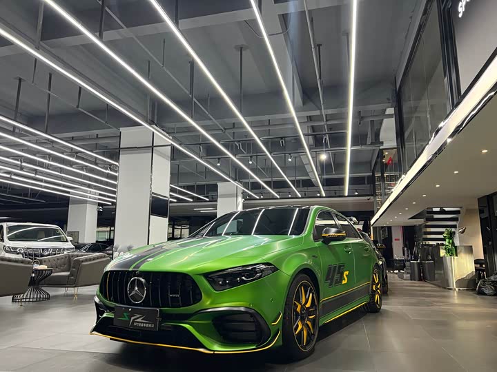 Фото 3 - Mercedes-Benz A-Class AMG