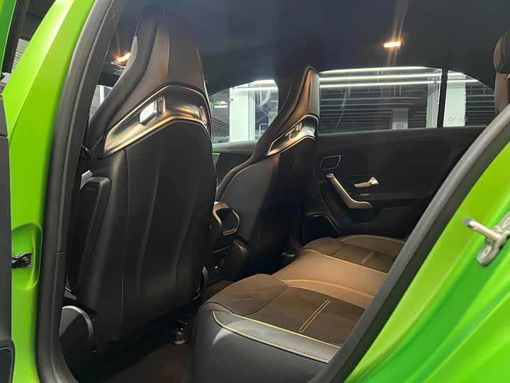 Фото 8 - Mercedes-Benz A-Class AMG